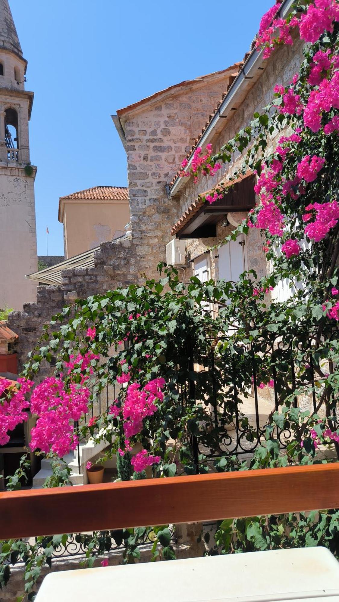 Apartment Renaissance Old Town Budva