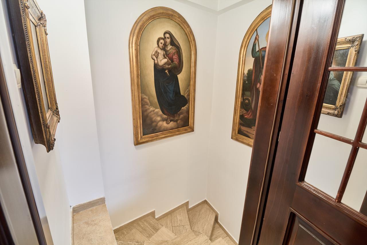 Apartment Renaissance Old Town *
